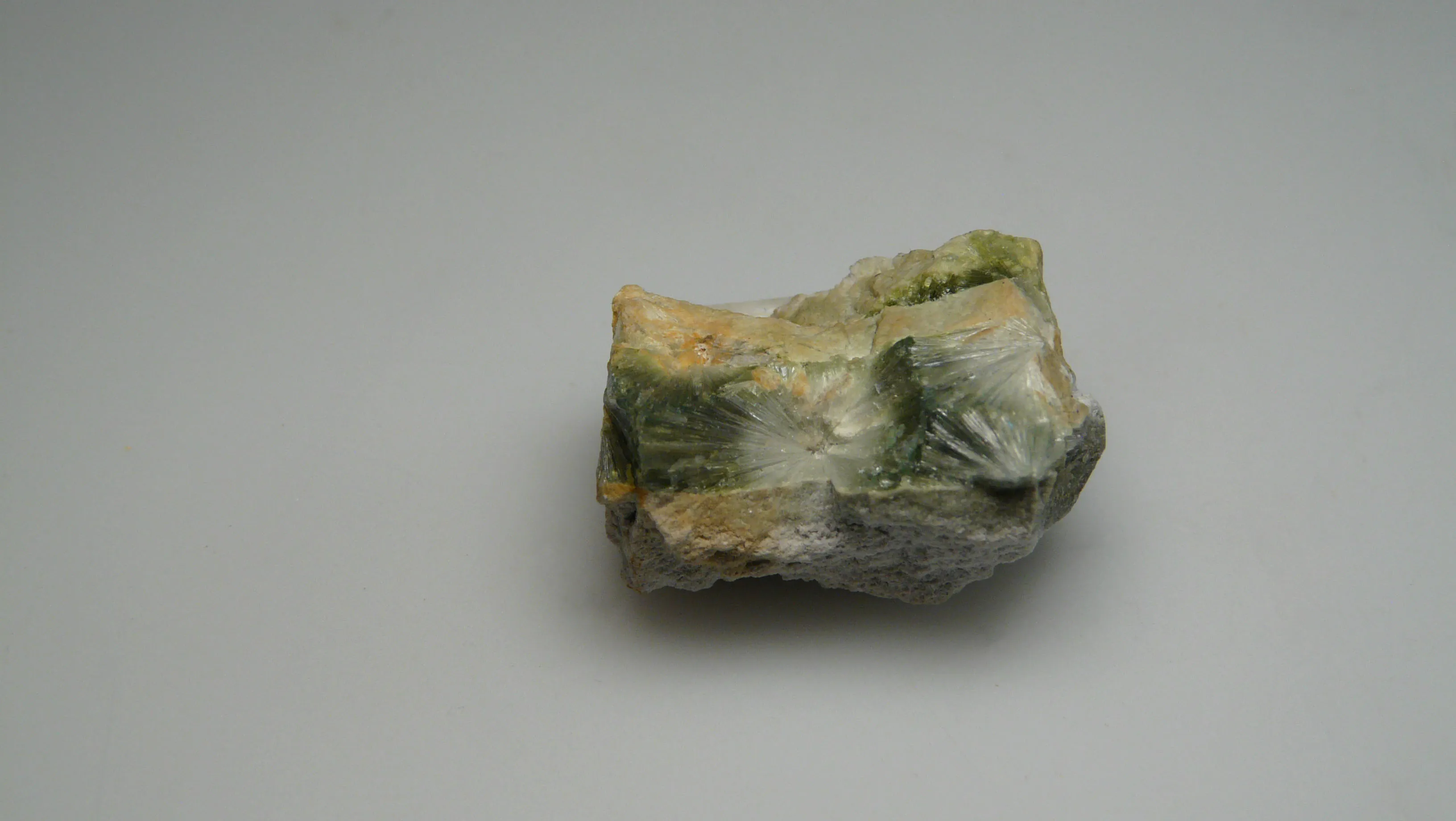Wavellite