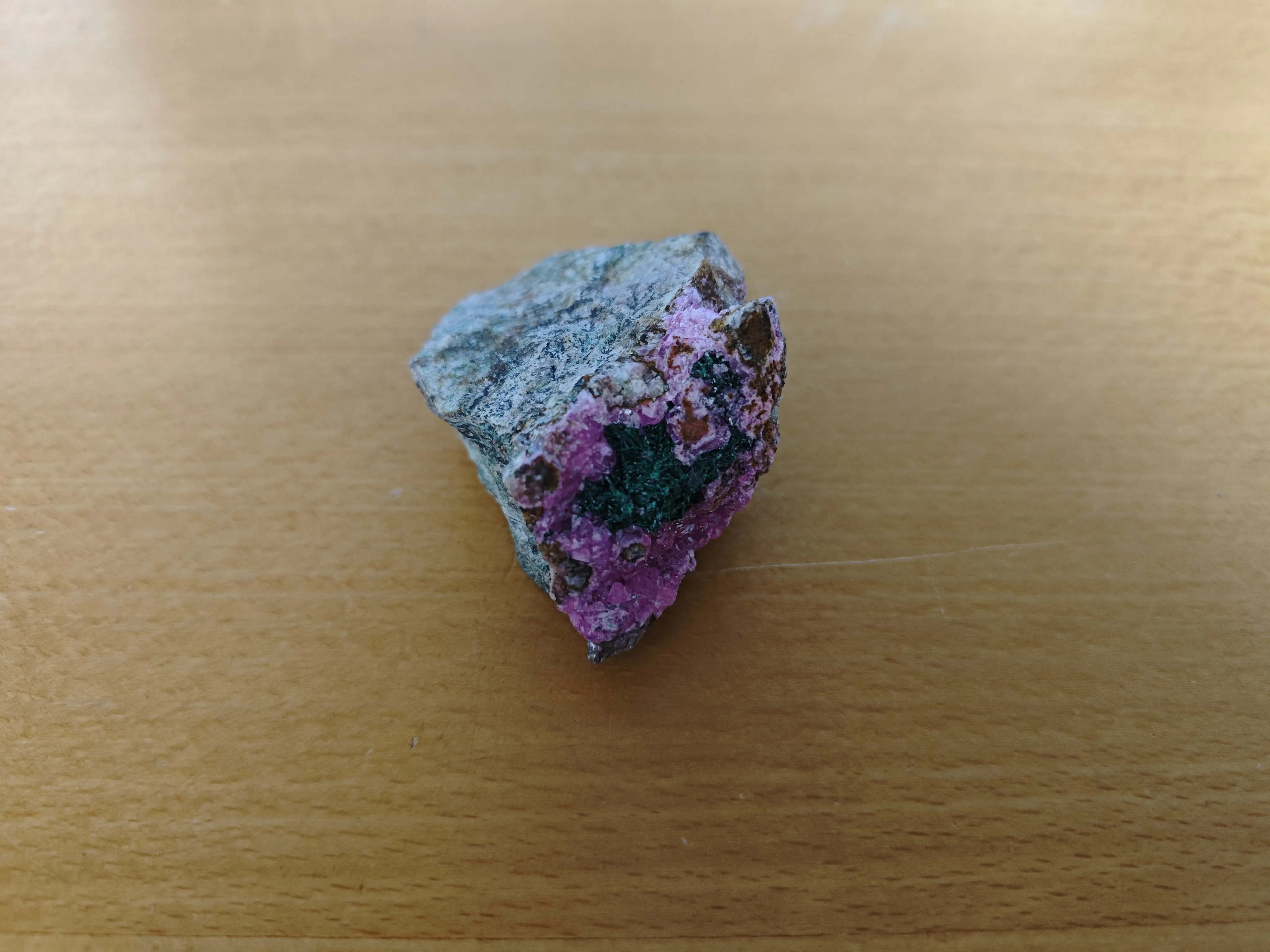 Cobalt-bearing Calcite